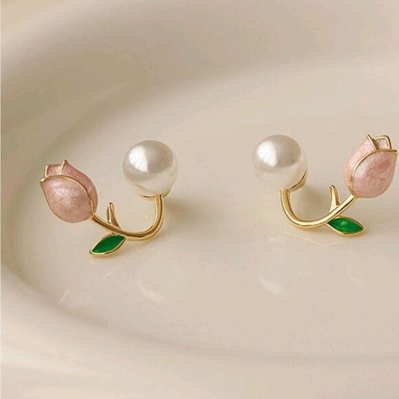 3 for $26 - Pink Tulip Pearl Flower Earrings - Picture 1 of 5
